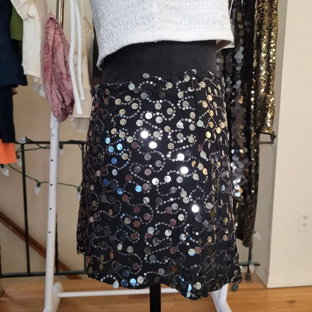 Emerson Lang Black and Silver Sequin Skort Skirt Size Small NWT Women's Party